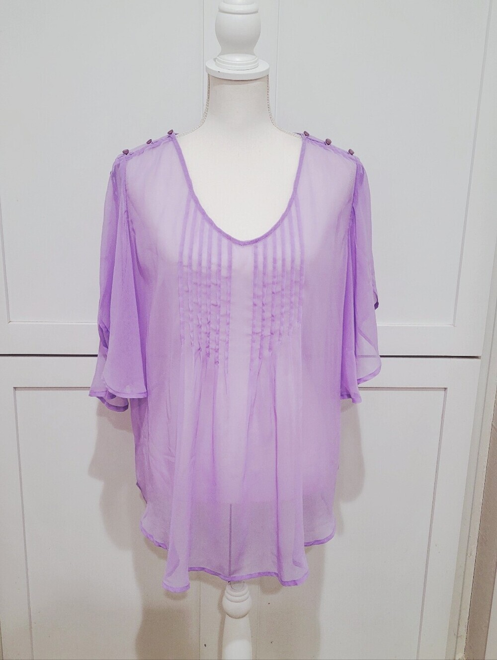 Cristina Sheer Lavender Pintuck V-Neck Flutter Sleeve Top | Size XL
